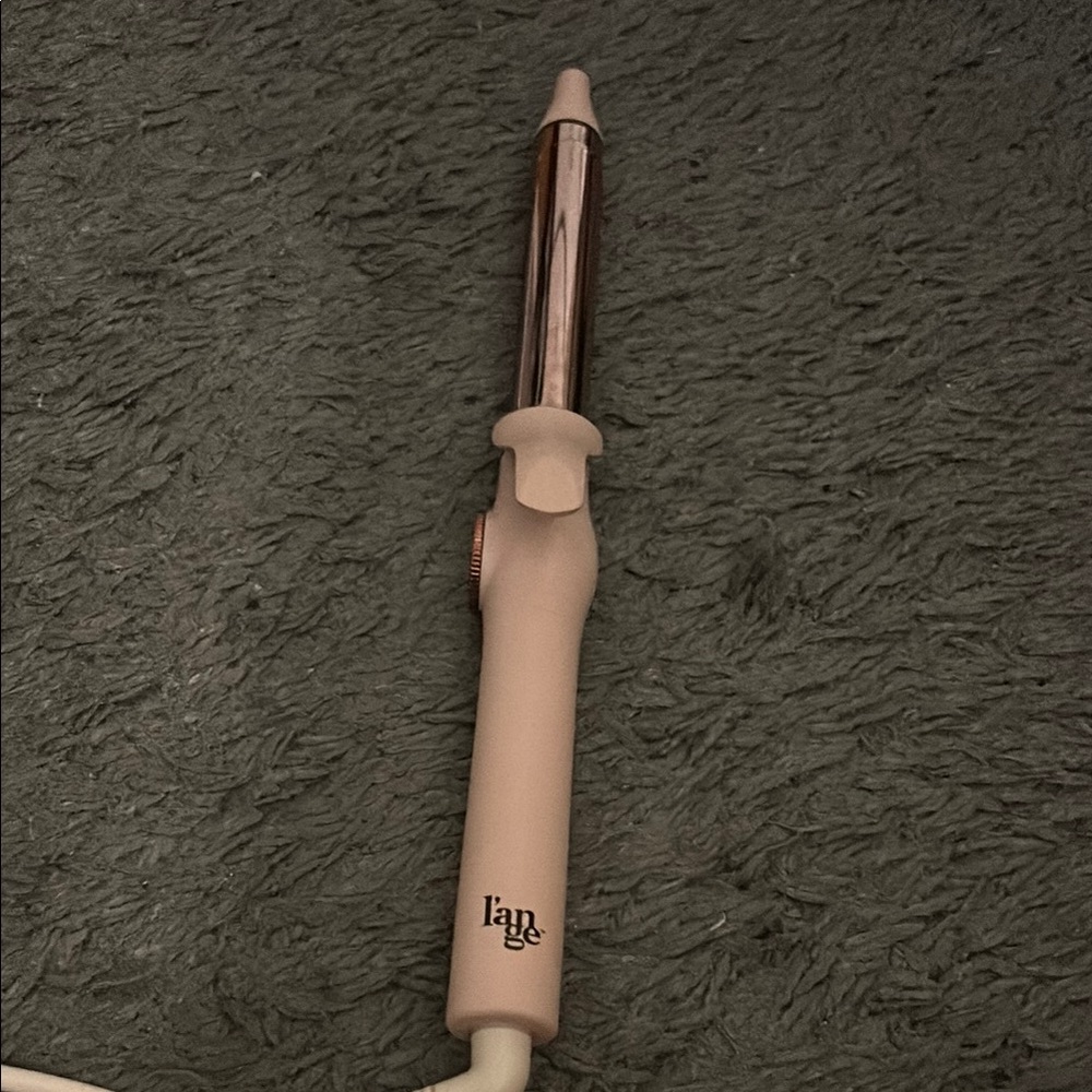 Lange Gold and Pink Curling Wand Accents